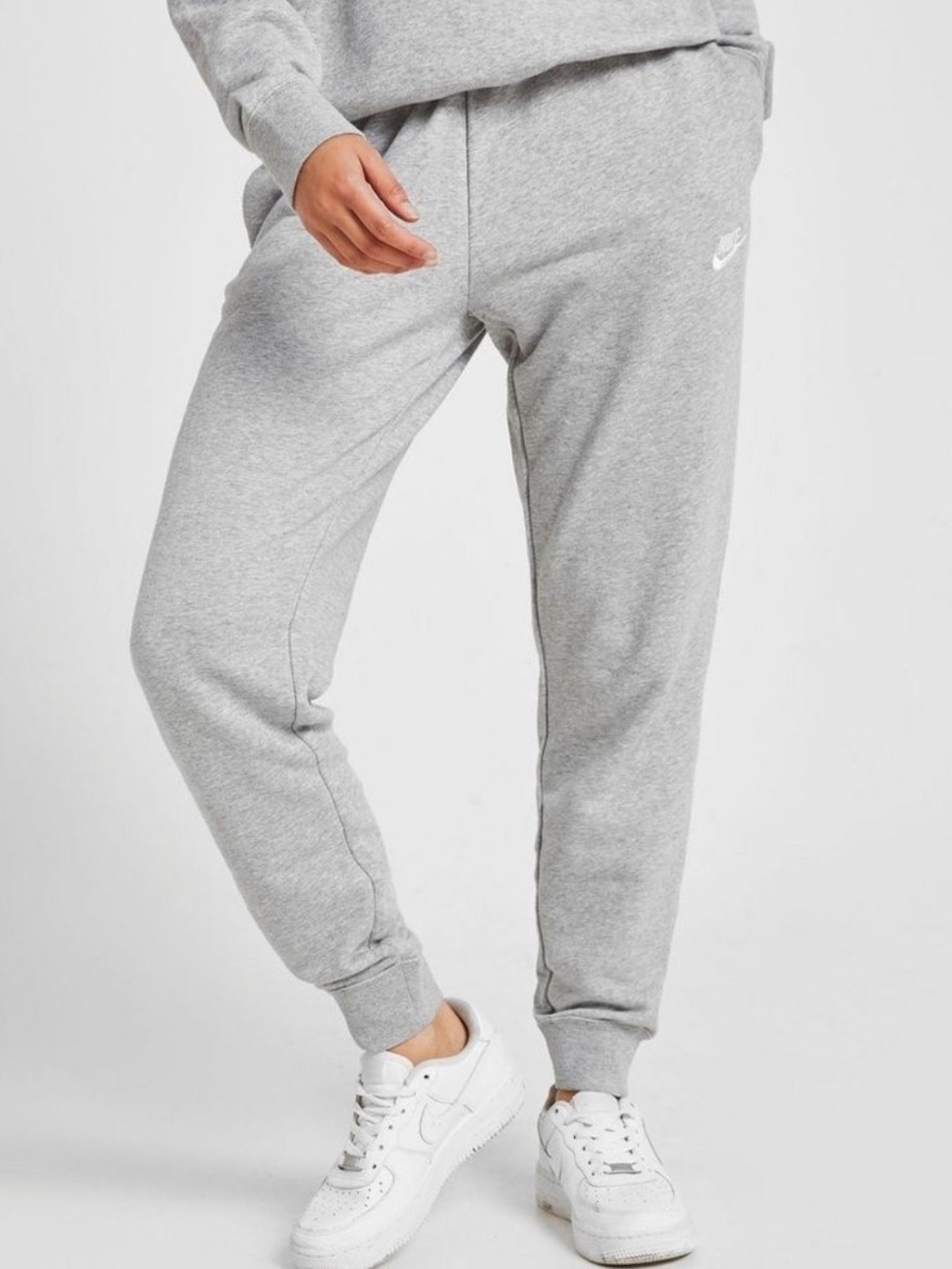 NIKE Women’s Light Grey Club Fleece Joggers Size 1X